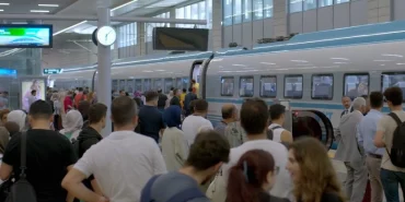 Türkiye 'yüksek hızlı'yı sevdi! Ankara-İstanbul hattı 38 milyonu taşıdı